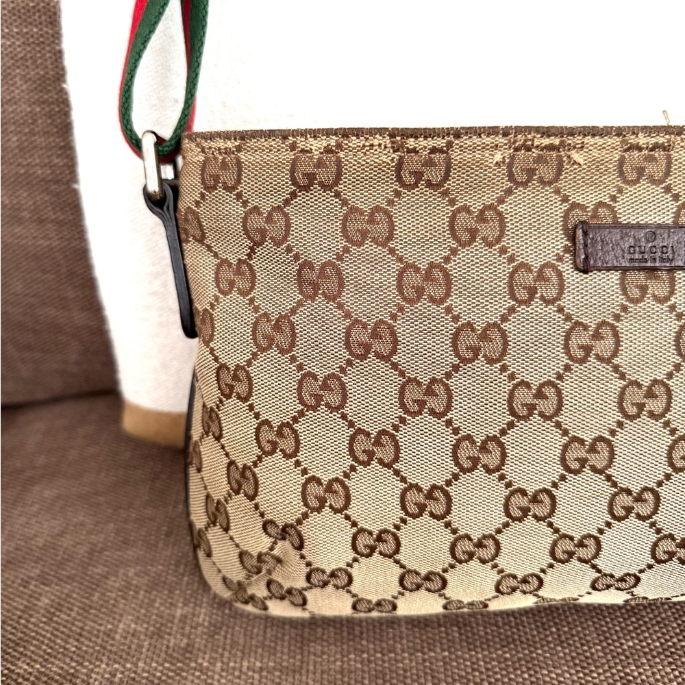 Gucci authentic brown monogram canvas crossbody bag ribbon strap small - Picture 4 of 16